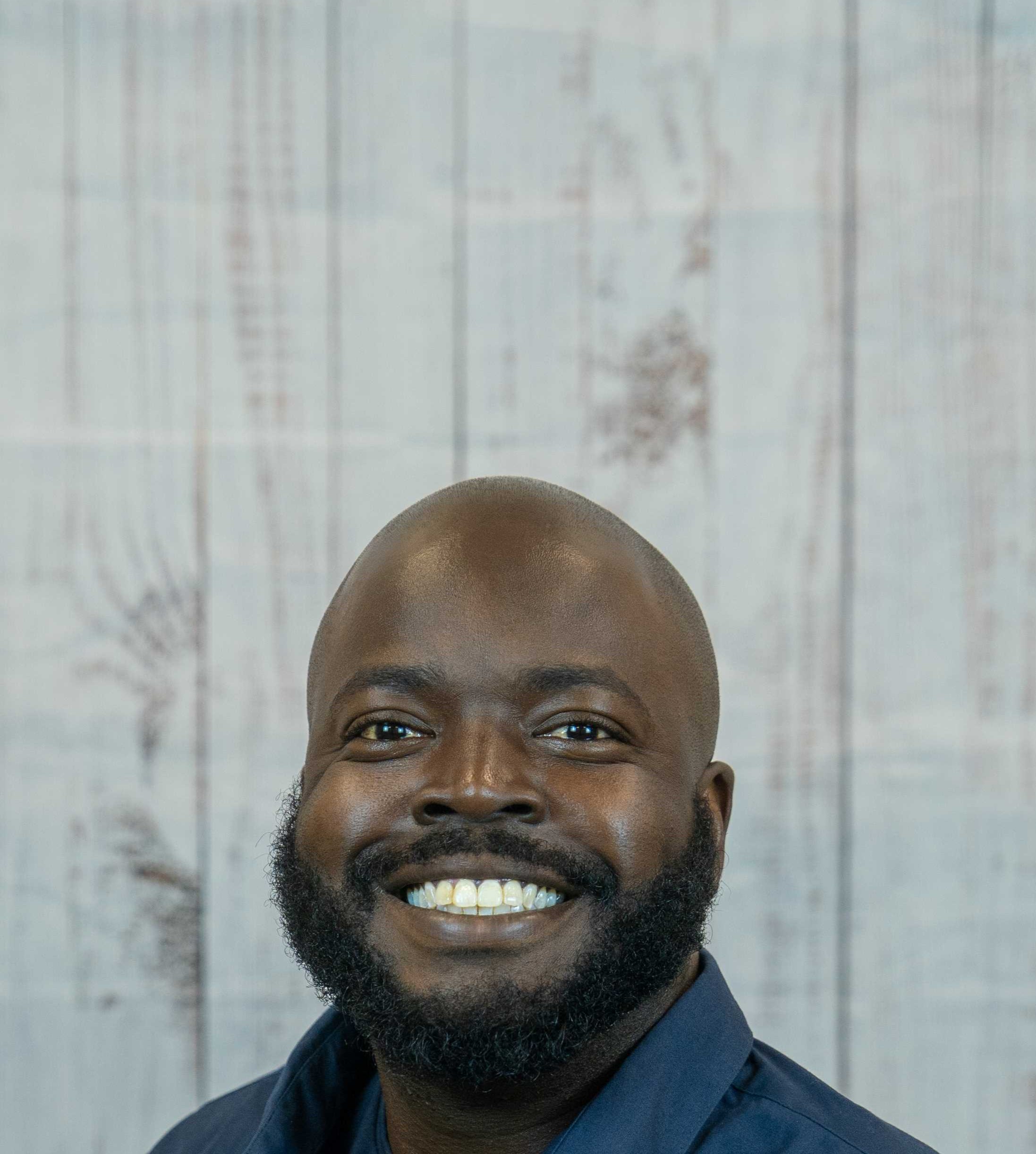 Octavius Tillman, Accountant at Eight Leaf Financial Services